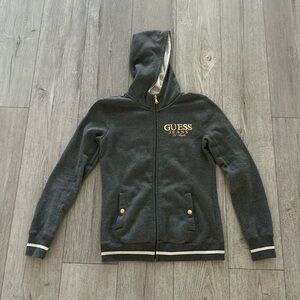 Guess hoodie size M
